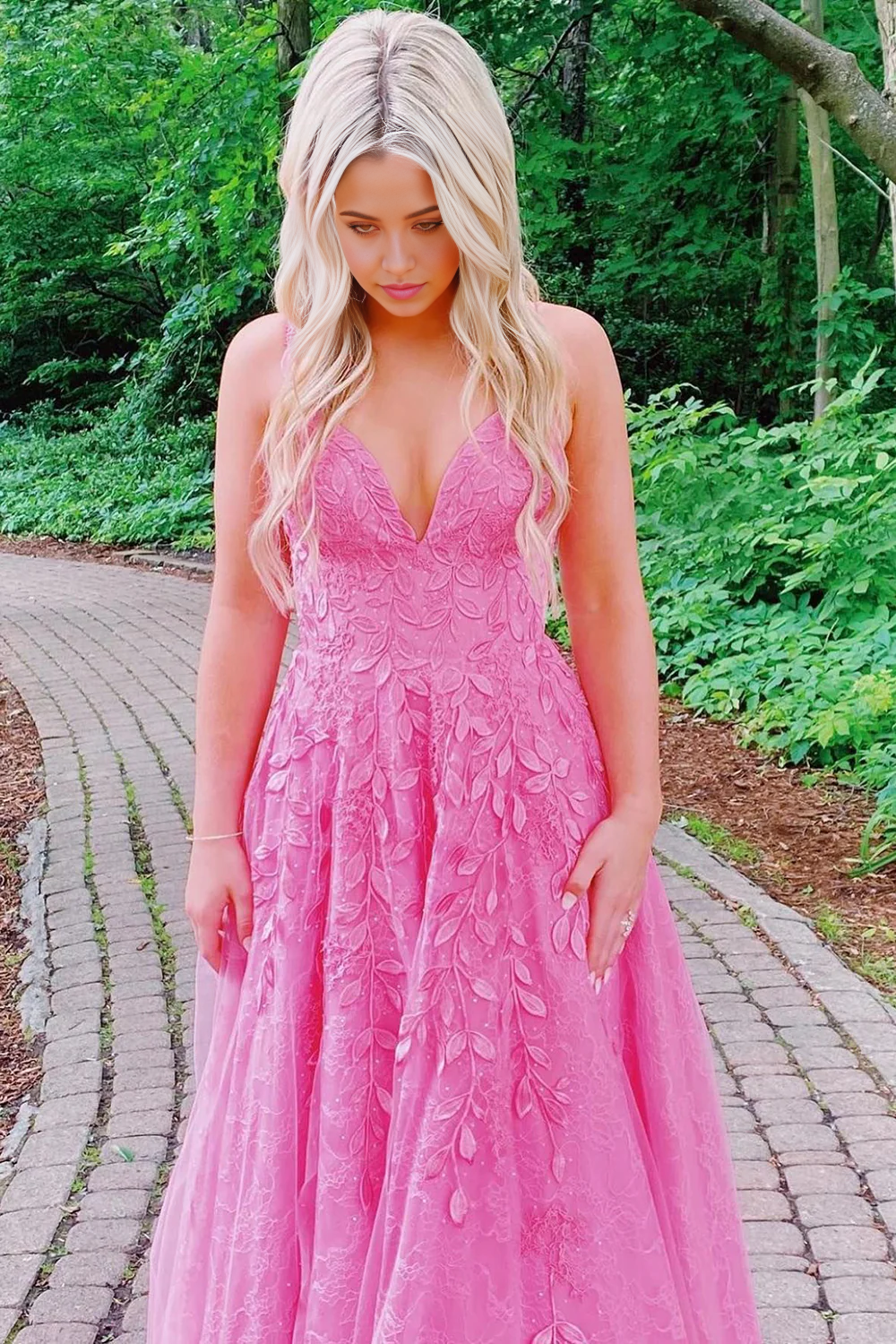 A Line Spaghetti Straps Pink Long evening gowns Prom Dress with Appliques